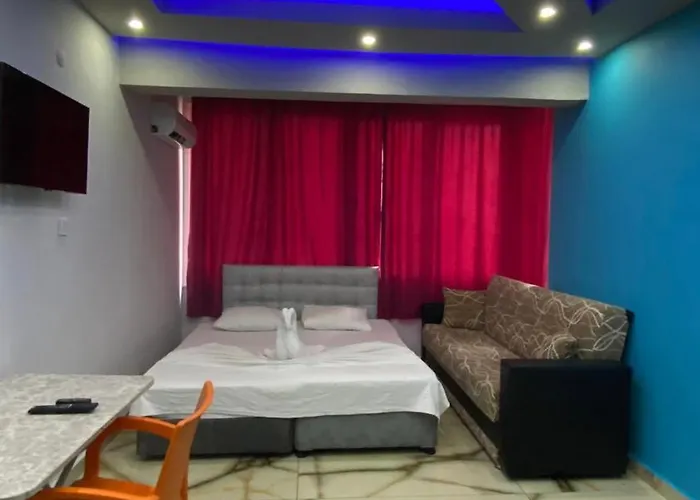 Maldives Apart Otel *