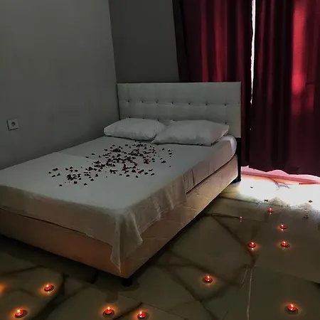 Maldıves *